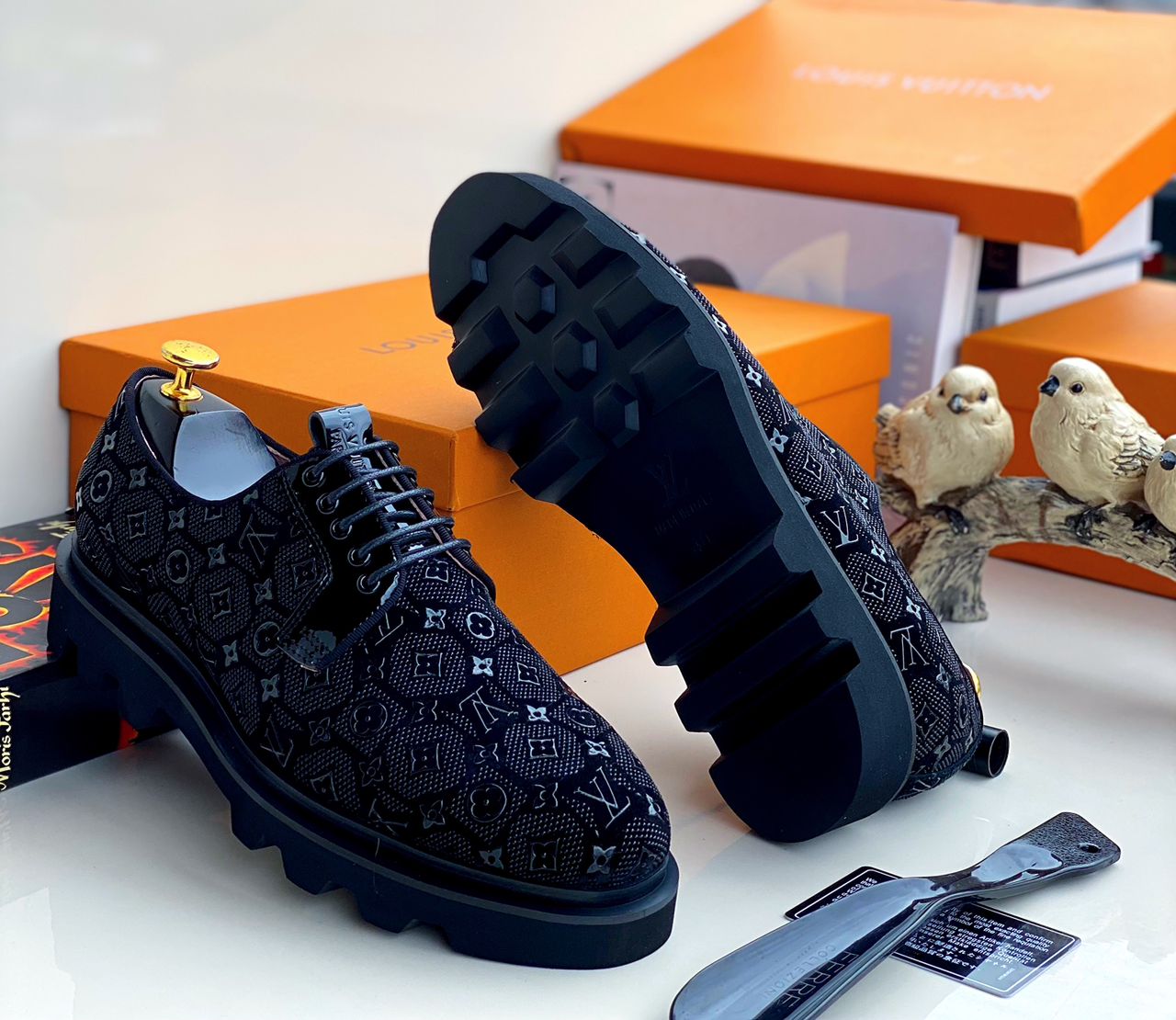 Louis Vuitton Lux Shoe - Ciska: Smart online shopping