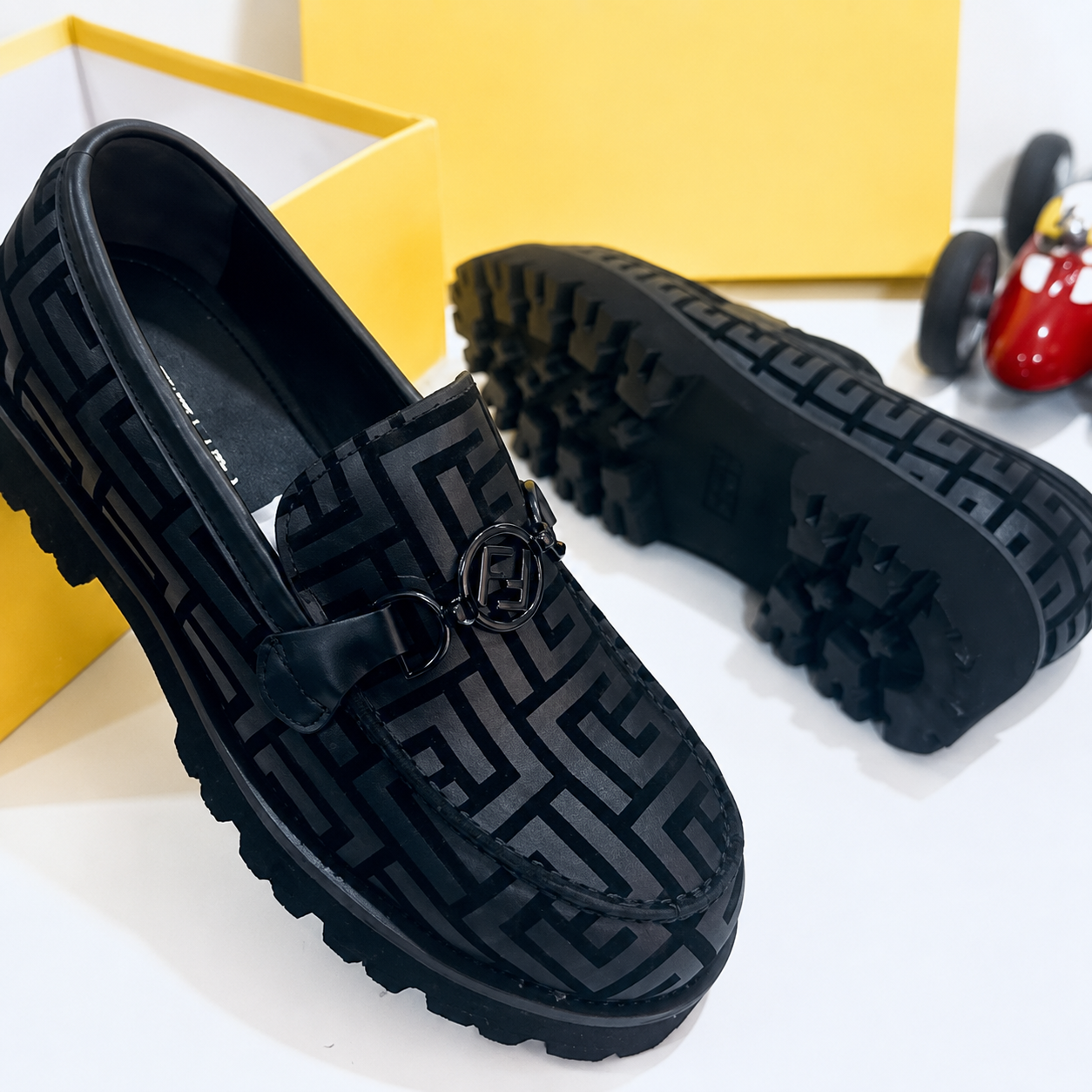 Luxury Patterned Men Loafers CNP