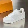 Louis Vuitton white casual sneakers XP