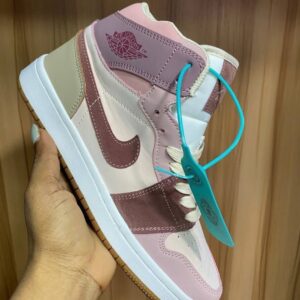 Unisex Pink Nike Sneakers XP