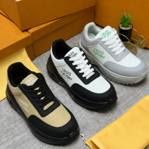 Latest Designer Sneaker CNP