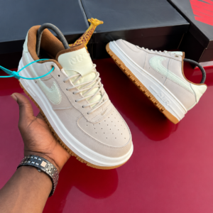 Modern Lifestyle Court Sneakers CNP