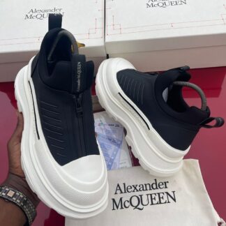 Original Alexander Mcqueen Luxury Sneakers BS