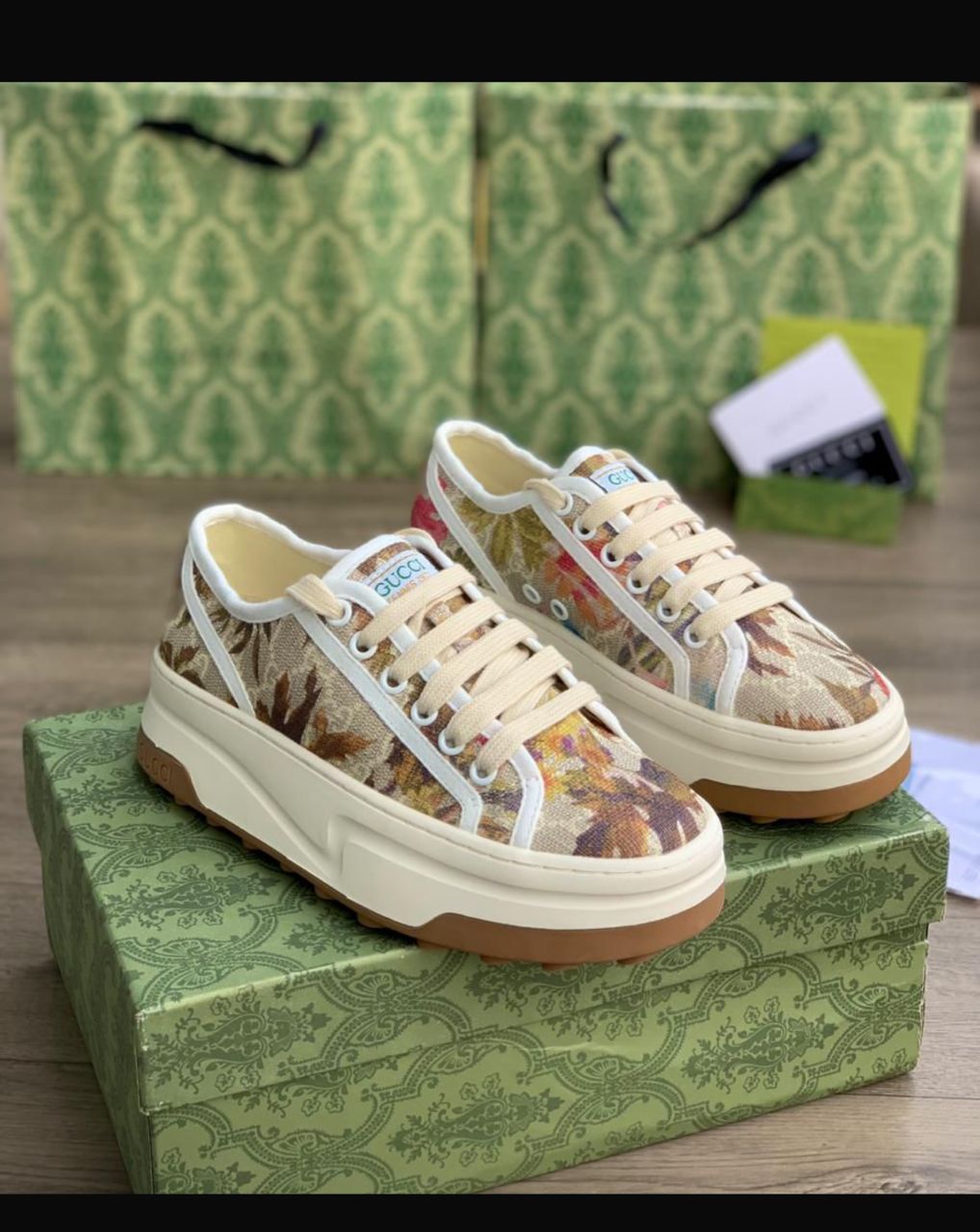 PURE LUXURY GUCCI SNEAKERS CNP