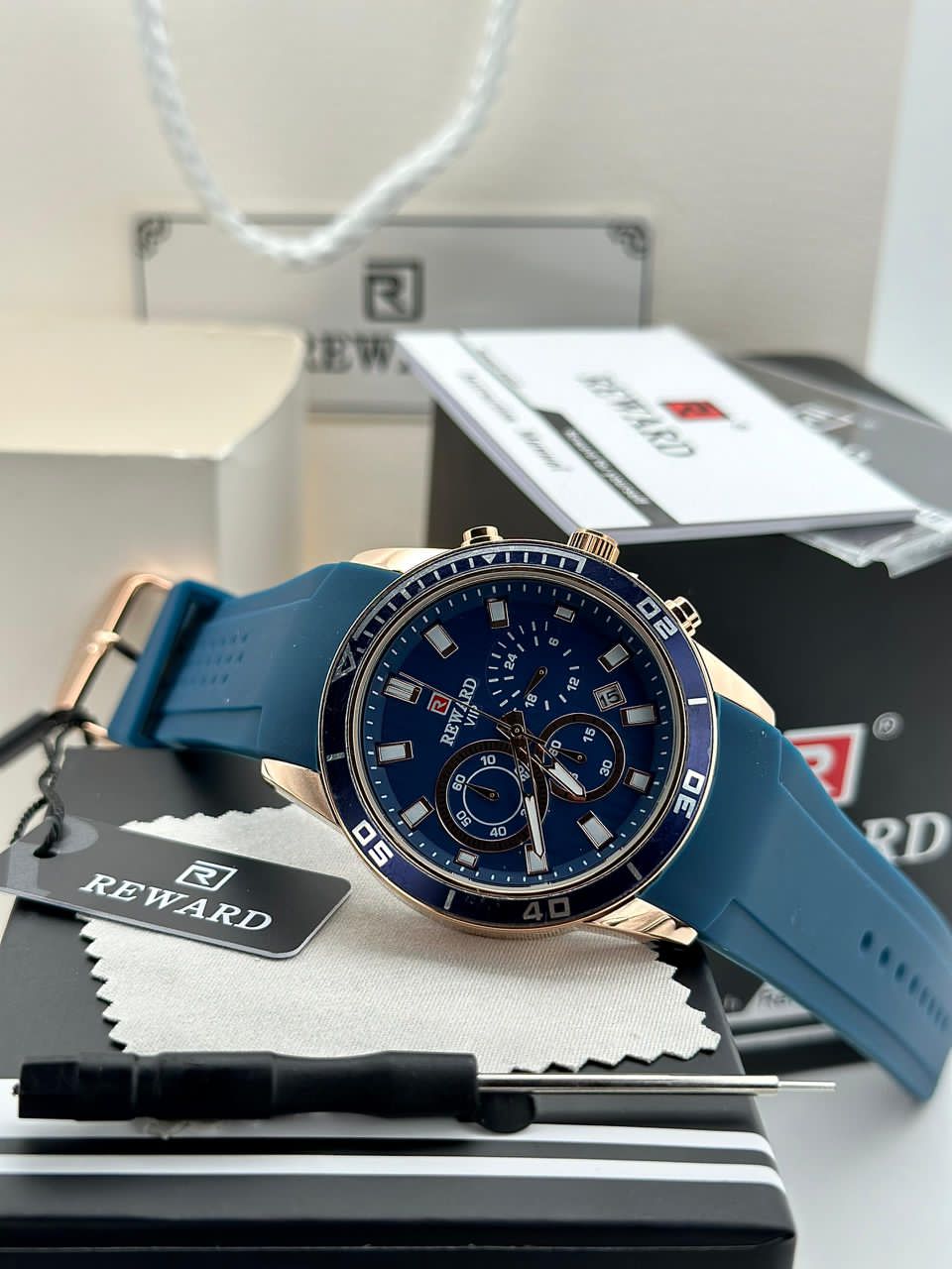 REWARD Men's Watch CNP