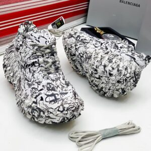 Elite All-Terrain Fashion Sneakers XP