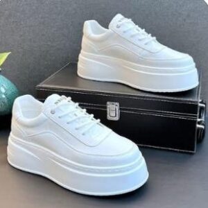 Lux Plain White Sneakers CNP