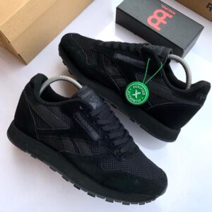 Plain Black Reebok Sneakers XP