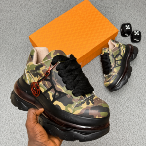 Exclusive Luxury Men Sneaker CNP