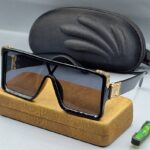 Unisex Squared Framed Sunglasses CNP