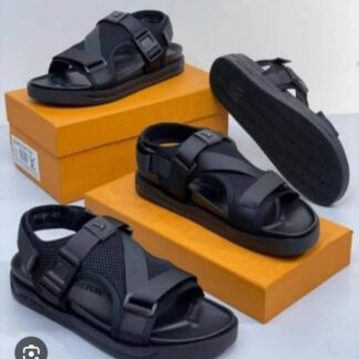 SOPHISTICATED LUX SANDAL CNP