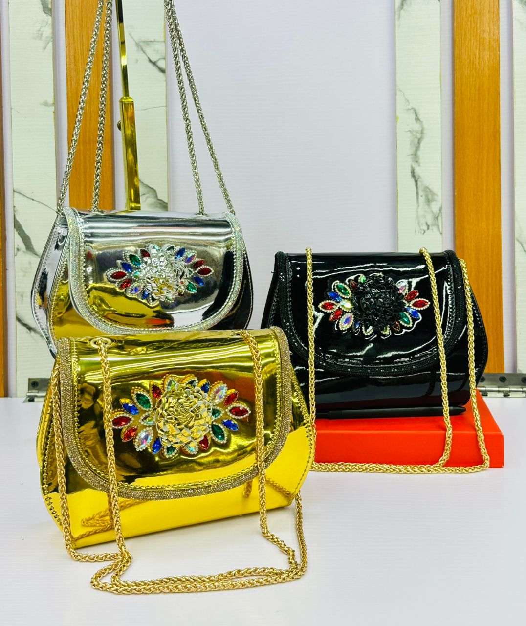 Radiant Ladies Clutch Bag CNP