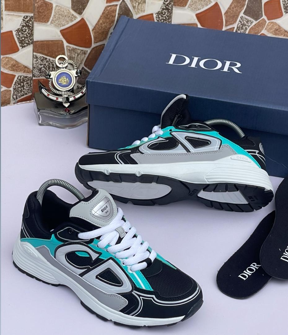 Fusion Runner Sneakers CNP