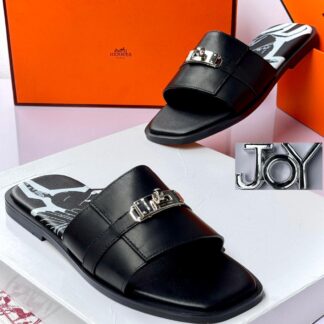 Classic Slip-On Leather Slides CNP