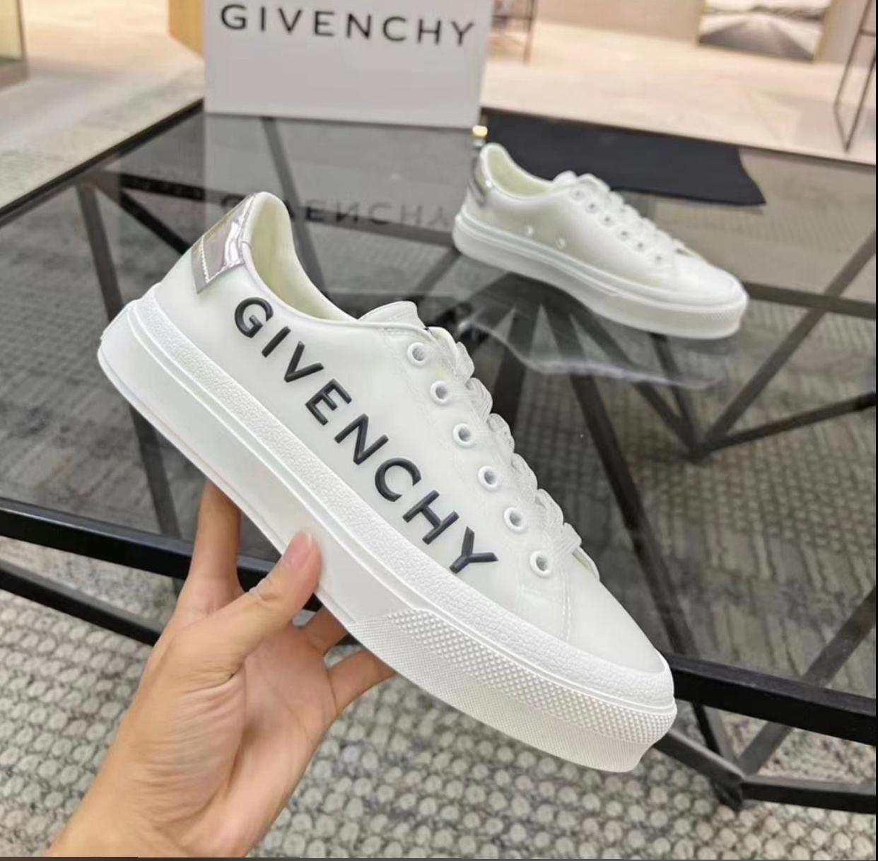 Luxury White Designer Sneaker CNP