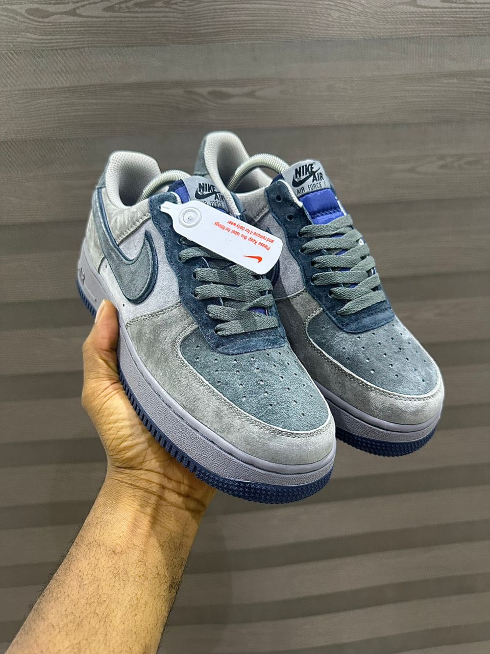 Men Premium Quality Sneakers CNP