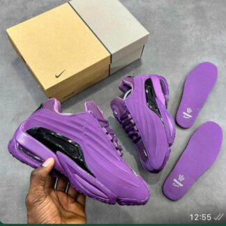 Sophisticated Quality Sneakers CNP