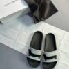 Fashion Trendy Men Slide CNP