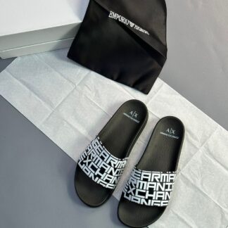 Unique Print Men Slide CNP