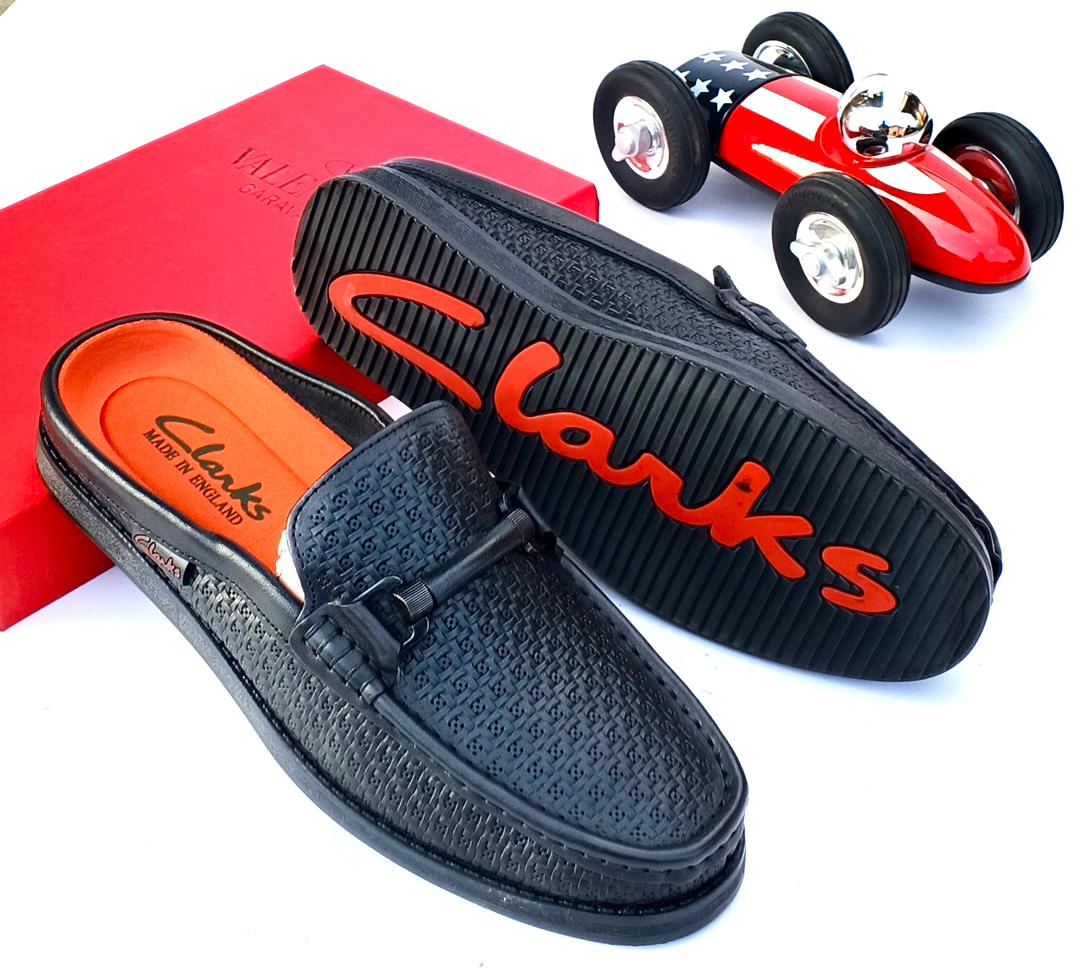 Black Classy Men Half Shoe CNP