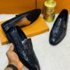 Classic Embossed Men Shoe BS