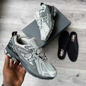 New Classic Design Gray Sneakers CNP