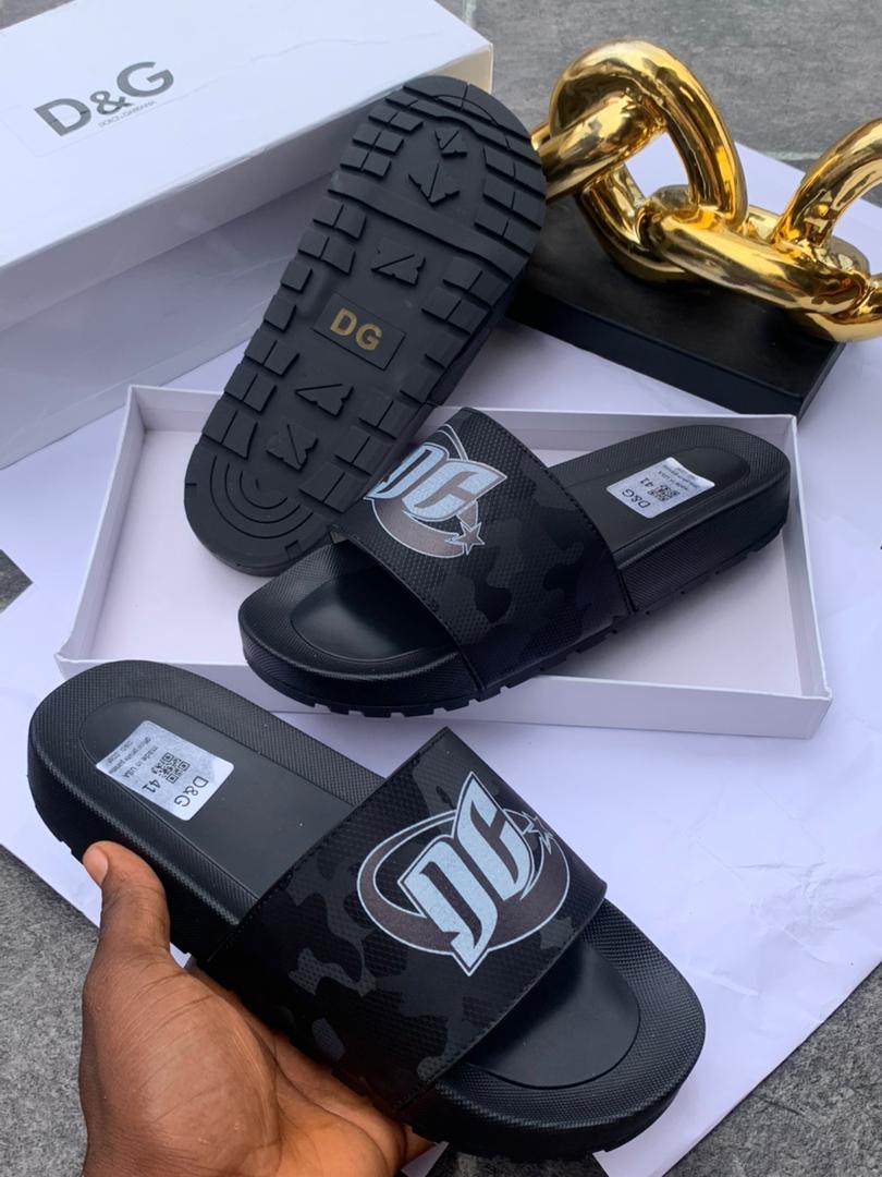 Urban Trend Fashion Slide