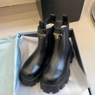 Trendy Black Leather Ankle Boot CNP