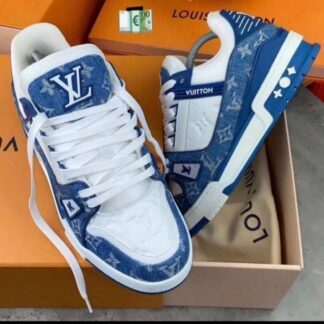 Elite Step Trainer Sneakers CNP