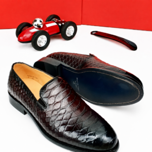 Authentic Skinned Leather Men Shoe