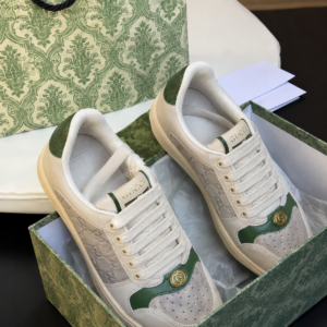 Elegant Women Shiny Sneakers CNP
