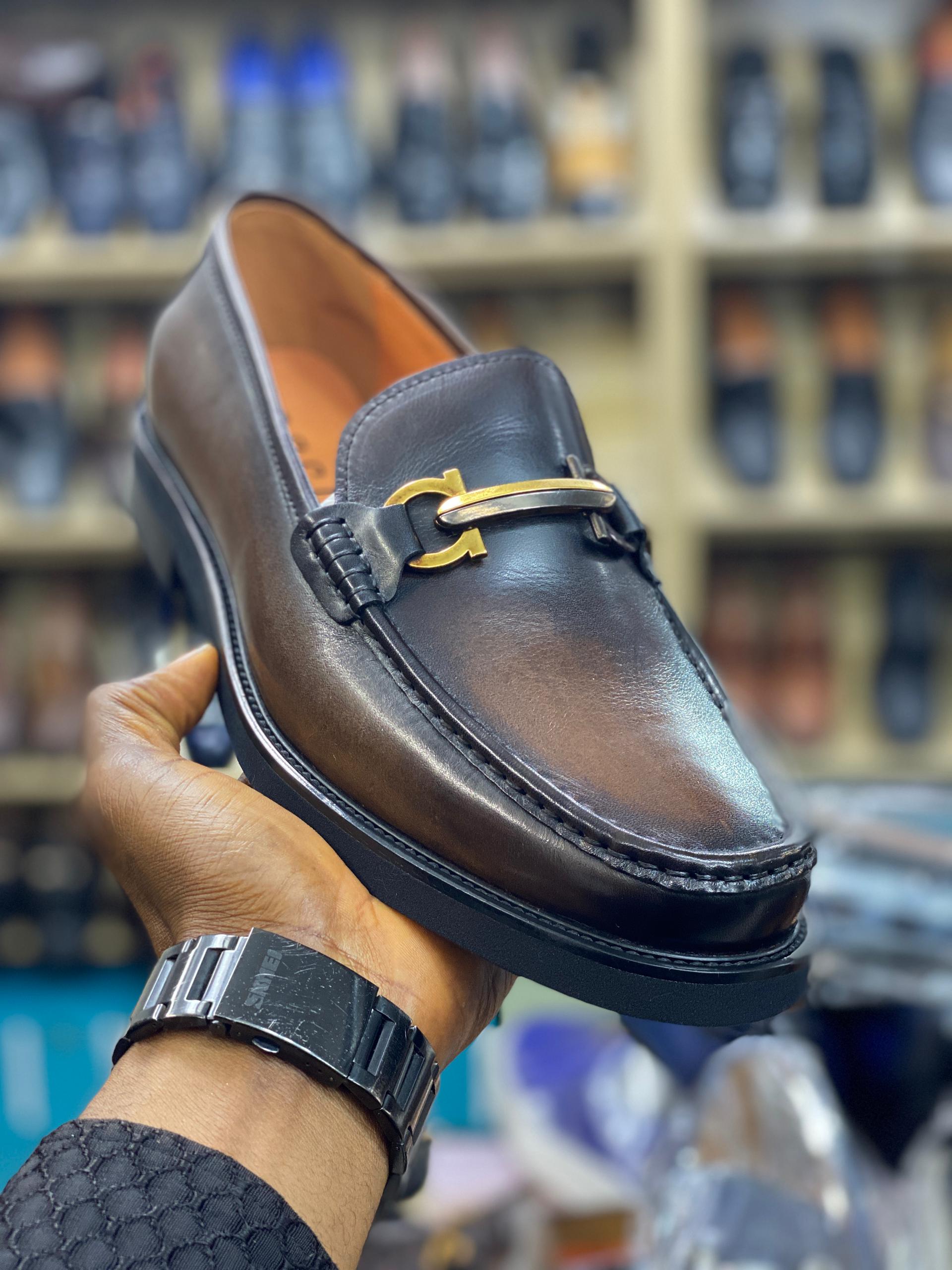 Genuine Leather Business Shoe CNP