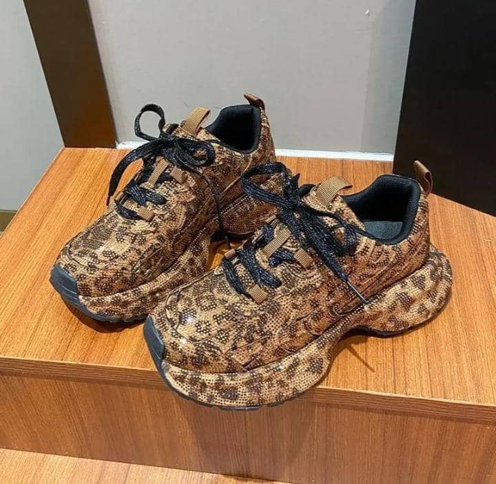 Women Embellished Platform Sneakers CNP