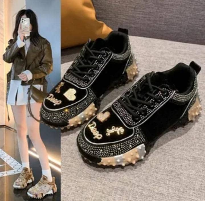 High-Quality Women Stylish Sneakers CNP