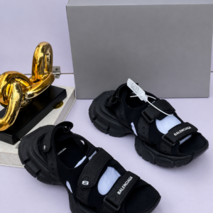 Men Cruise Black Sandals CNP