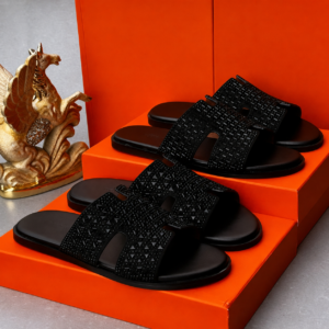 Fashion Classy Men Flat Footwear CNP