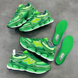 New Design Vibrant Green Sneakers CNP