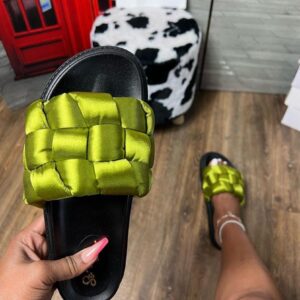 Leather Fashion Female Pam Slippers CNP