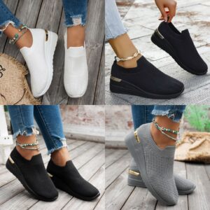 Women Slip-On Lightweight Casual Sneakers CNP