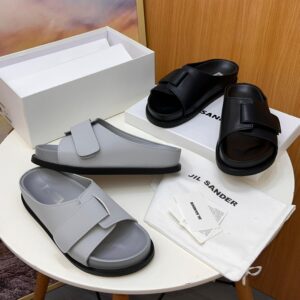 New Design Men Durable Simple Footwear CNP