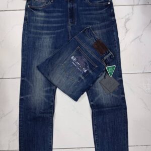 Trendy Quality Jeans For Men CNP