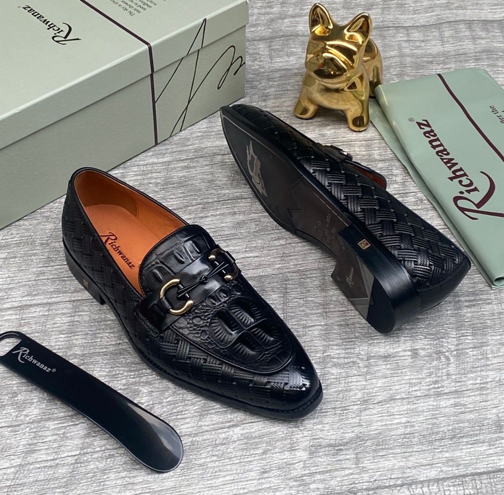 Classic Design Business Men Shoes APR6